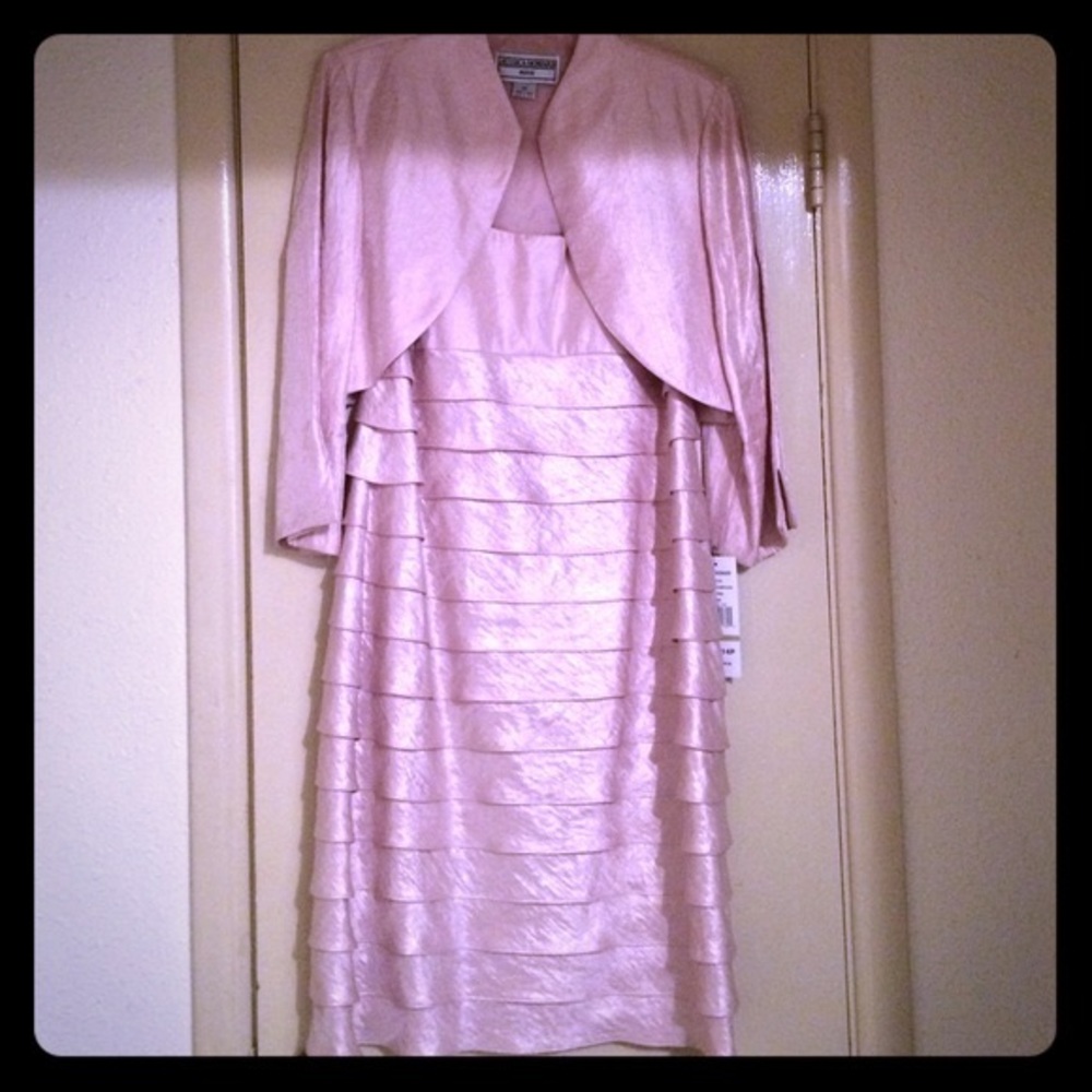Women's Petite Dress - Jessica Howard